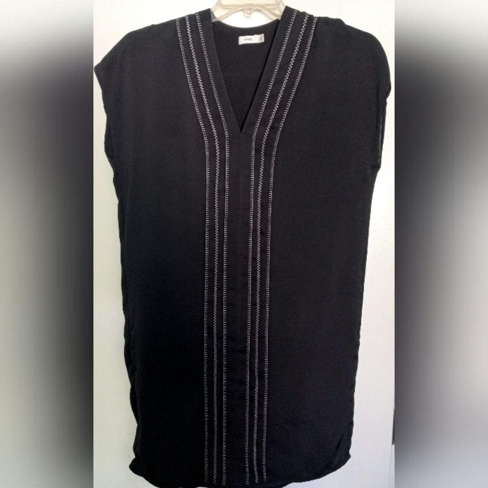 VINCE Minimalist Modern Black Size 6 Tunic Dress with Contrast Stitching